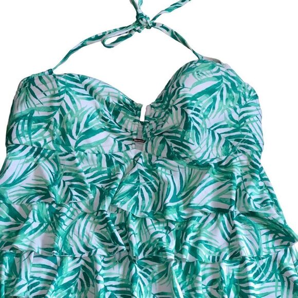 Catalina White Green Leaf Print Tiered Ruffle Tankini Top Size 2X (18W-20W) - Picture 7 of 12